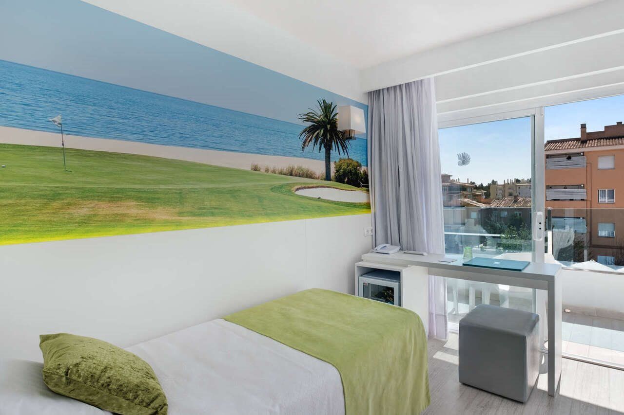 Plaza Santa Ponsa Boutique - Adults Only. Hotel Exterior foto